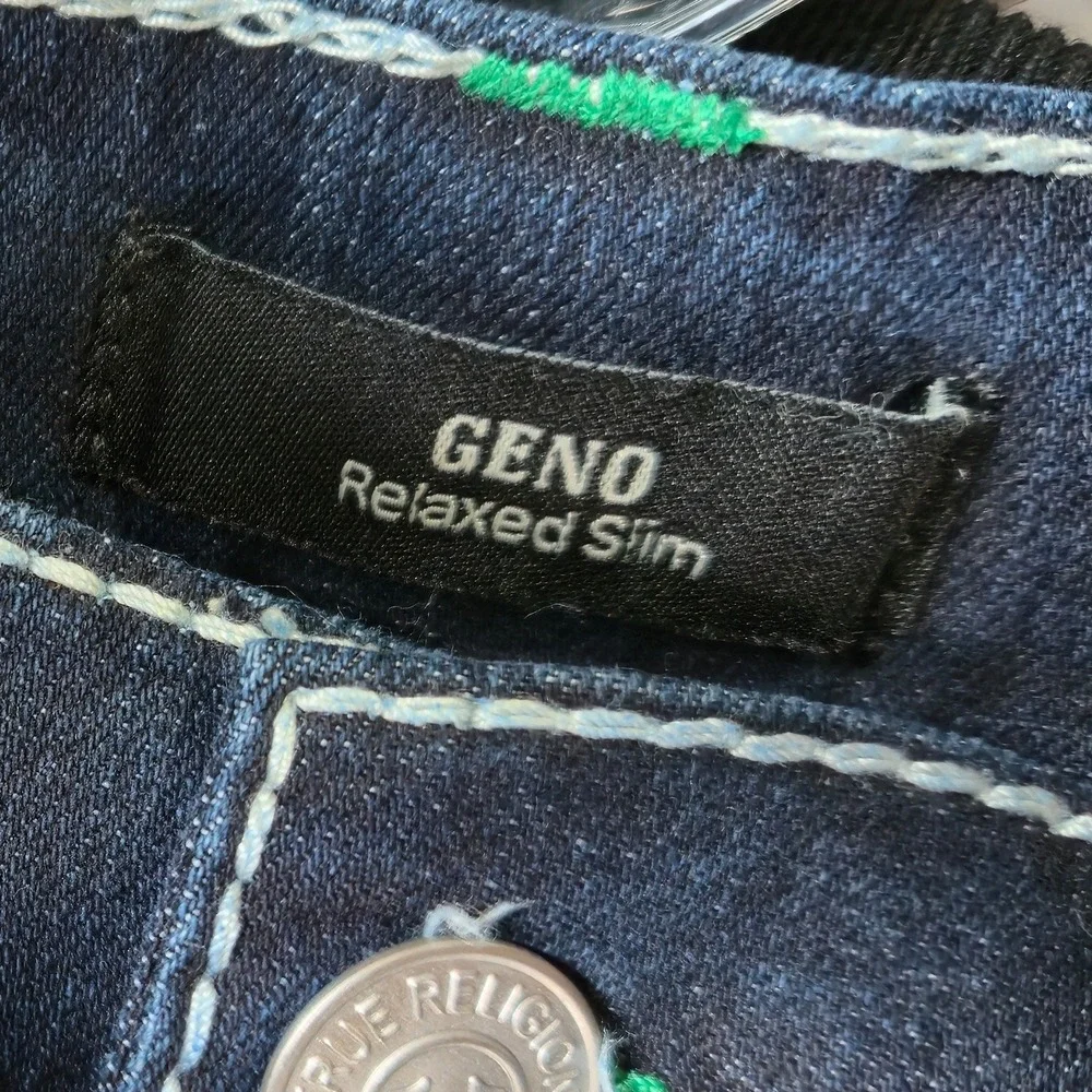 New True Religion Geno Men's Size 33x32 Dark Wash Big T Flap‎ Jeans